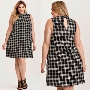 Torrid Sleeveless Mock-Neck Plaid Swing Shift Dress | 1X